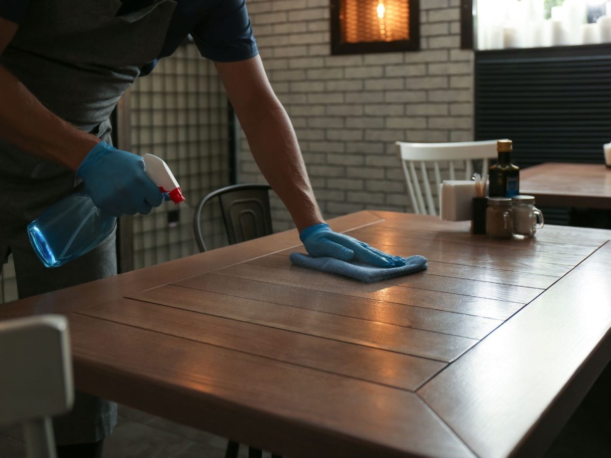 table-cleaning